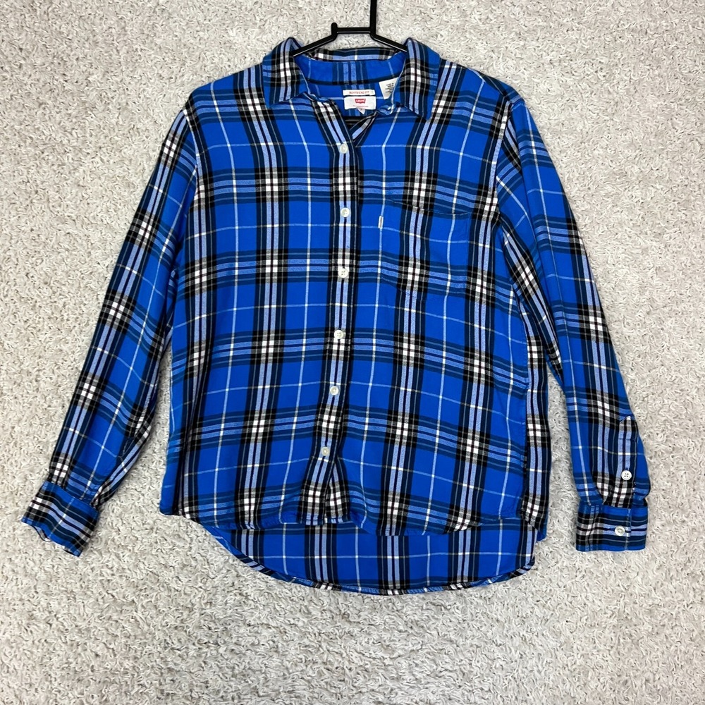 Levis Flannel Shirt Womens Small Plaid Boyfriend Fit Top Classic‎ Layer Basic